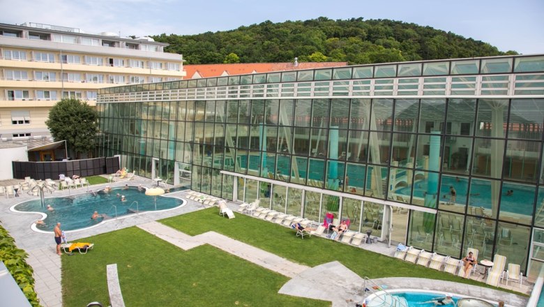 Außenansicht Römertherme Baden, © Römertherme Baden